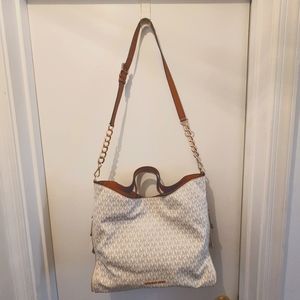 Michael Kors Devon tote bag